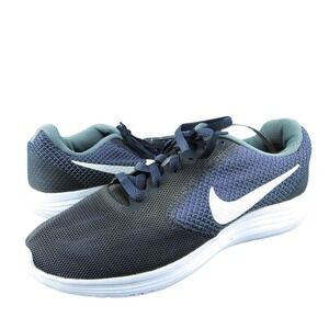 Nike Women's Revolution 3‎ Sneaker Black Fabric Size 7M Gently Used 2025